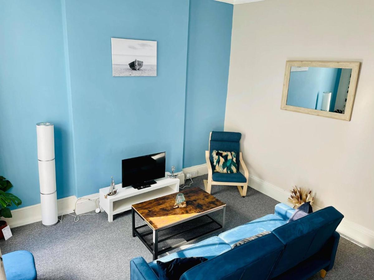 Acora'S Apartments Plymouth Esterno foto