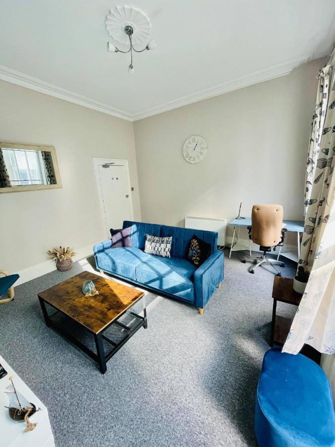 Acora'S Apartments Plymouth Esterno foto
